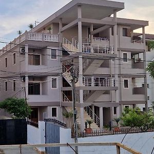 Guest House 